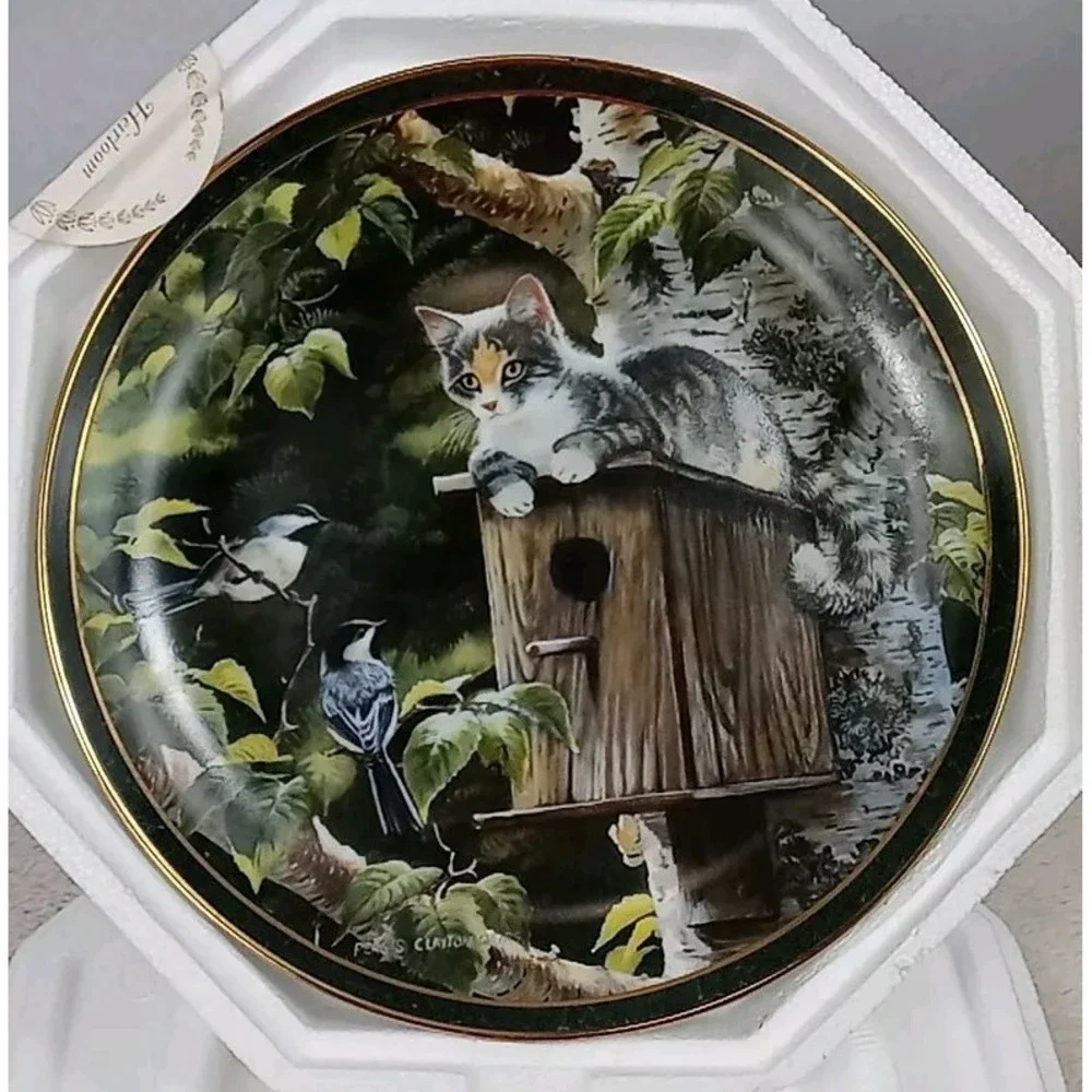 VTG House Sitting Cat Plate Bradford Exchange Nosy Neighbors‎ by Persis Weirs
